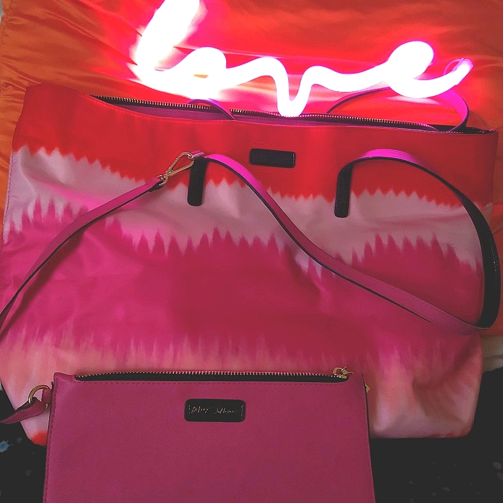Like New Great Condition Betsey Johnson Large Bright & Beautiful Tie dye Bag